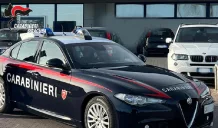 Furto di capi di abbigliamento: coppia denunciata 1 furto