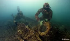 Pulifondali e Pulispiagge 2026: raccolta di rifiuti sommersi all'interno del Porto Piccolo pulifondali