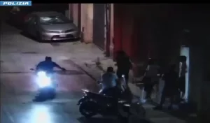 Uso di armi per avere la meglio sui gruppi rivali: misure cautelari in carcere per gruppo di giovani di Avola 11 armi